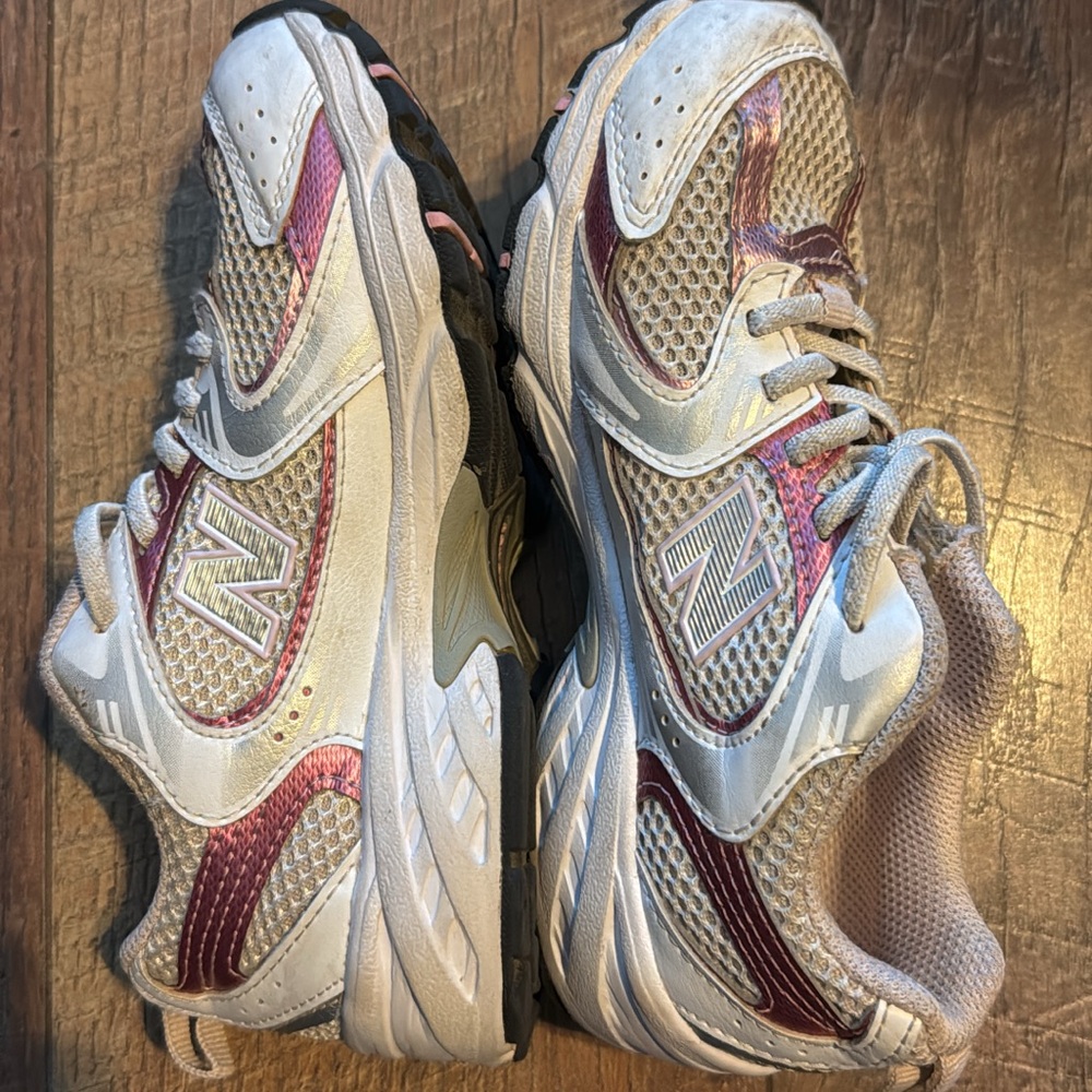 New Balance White and Pink Athletic Shoes with Chunky Design